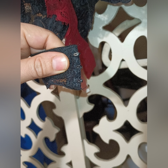 2 bralettes 34-36 B - Picture 10 of 12